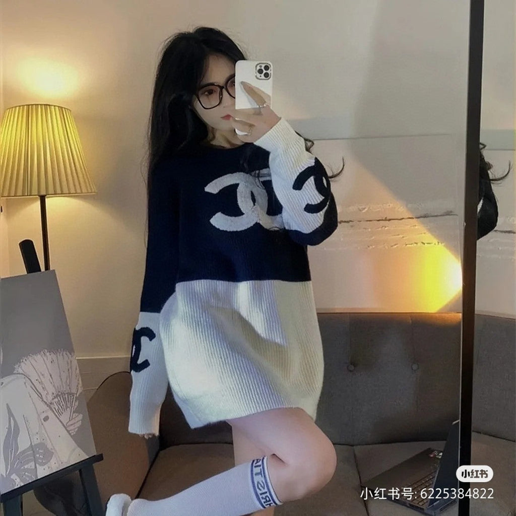 Trendy contrast color sweater XC0823103004