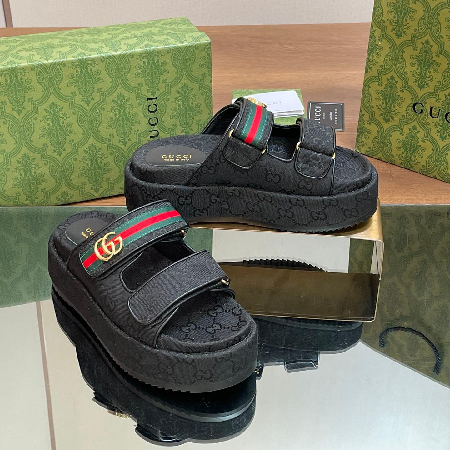 Classic Platform Sandals 1824050605