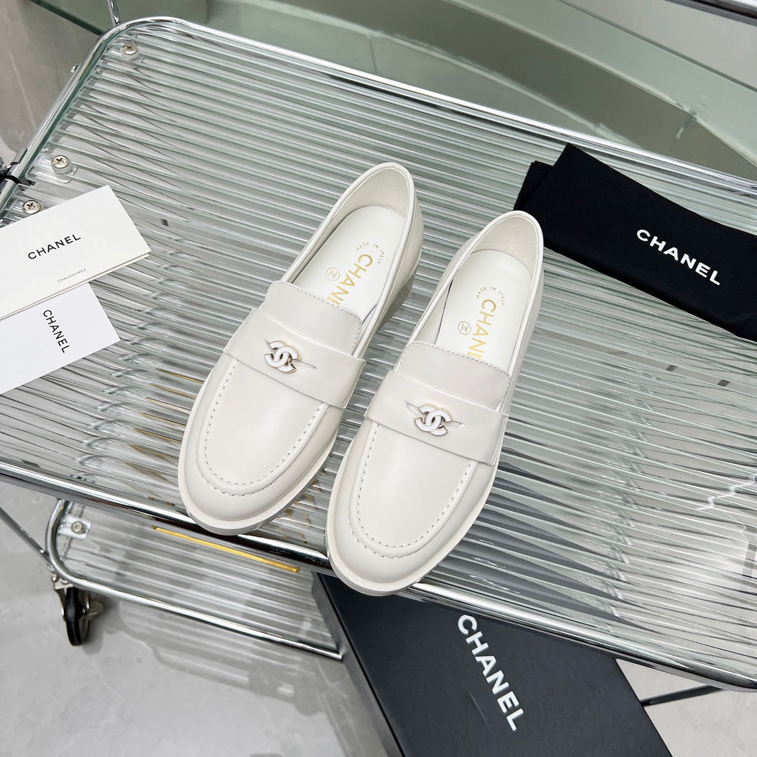 CNL fashionable leather loafers 0725082102