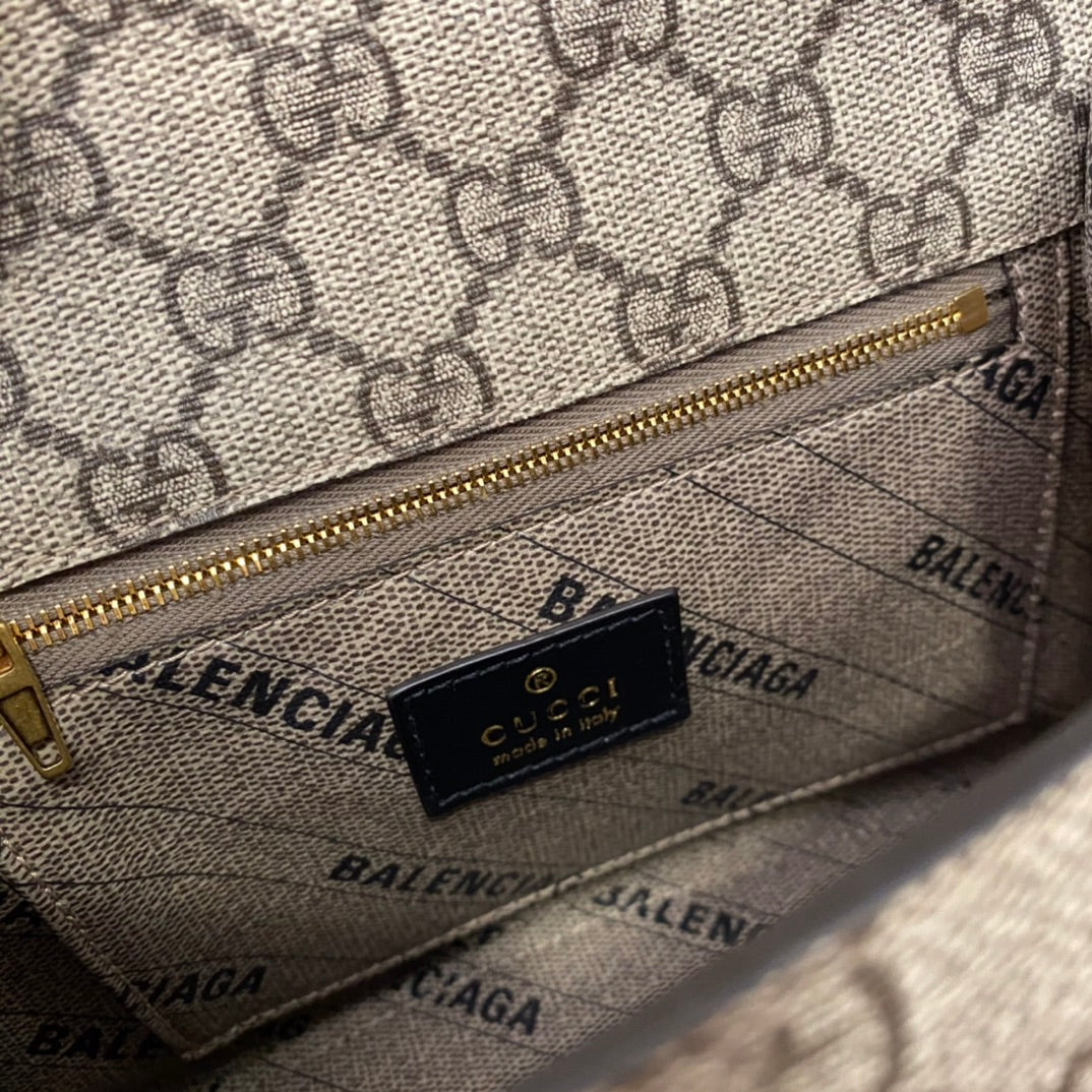 2023 G x B [Hourglass Joint Model] Hourglass bag limited edition with fusion of classic elements bag PD04071402