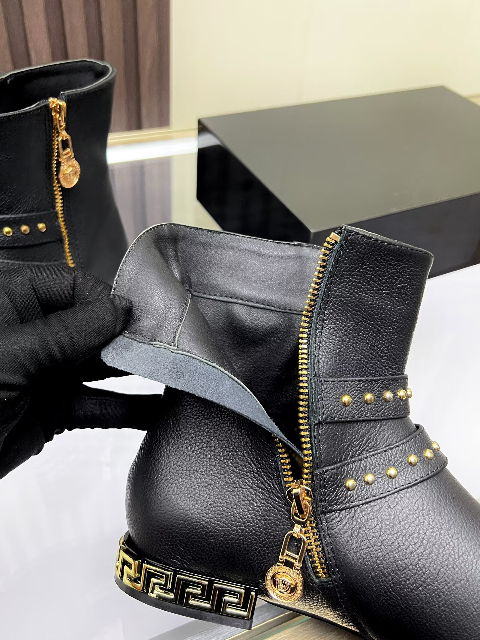 VS Flat ankle boots 0725101302