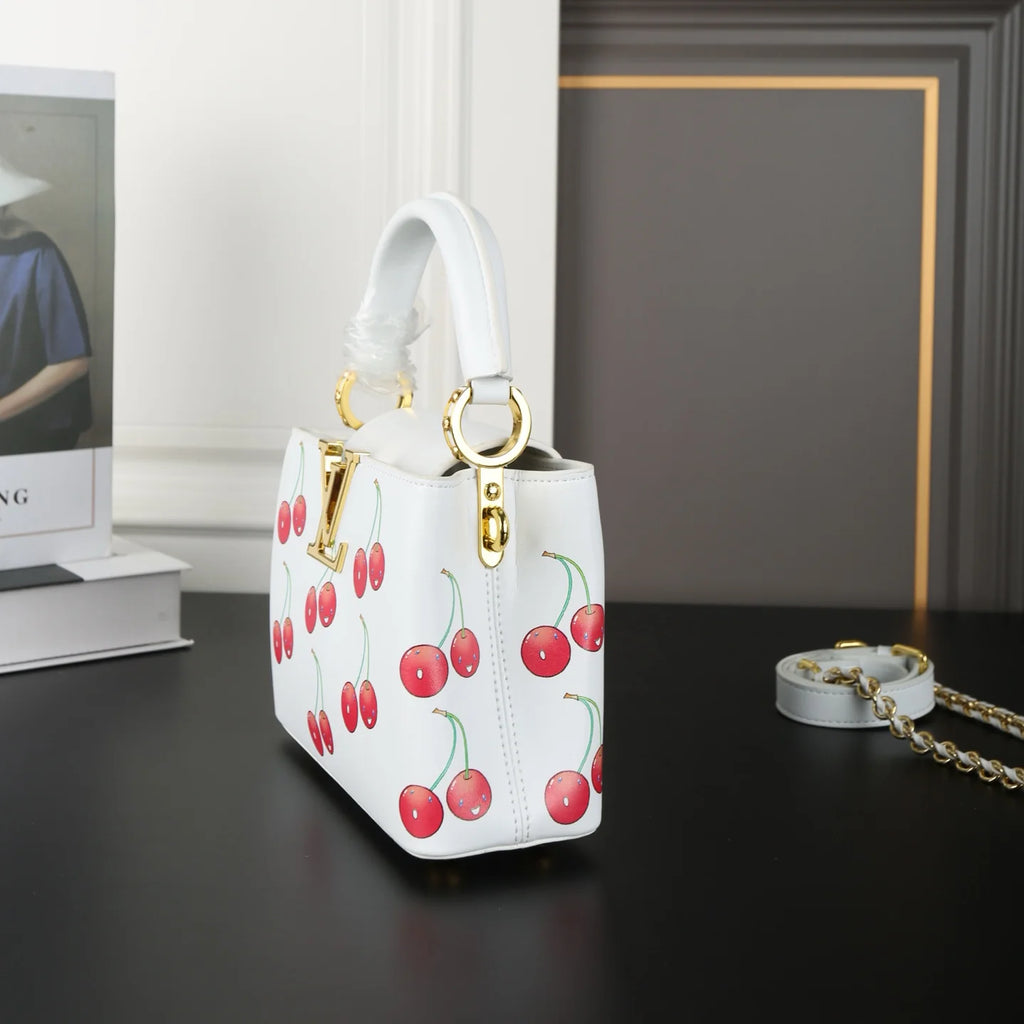 Cherry Kapusin Shoulder Bag 1025060915