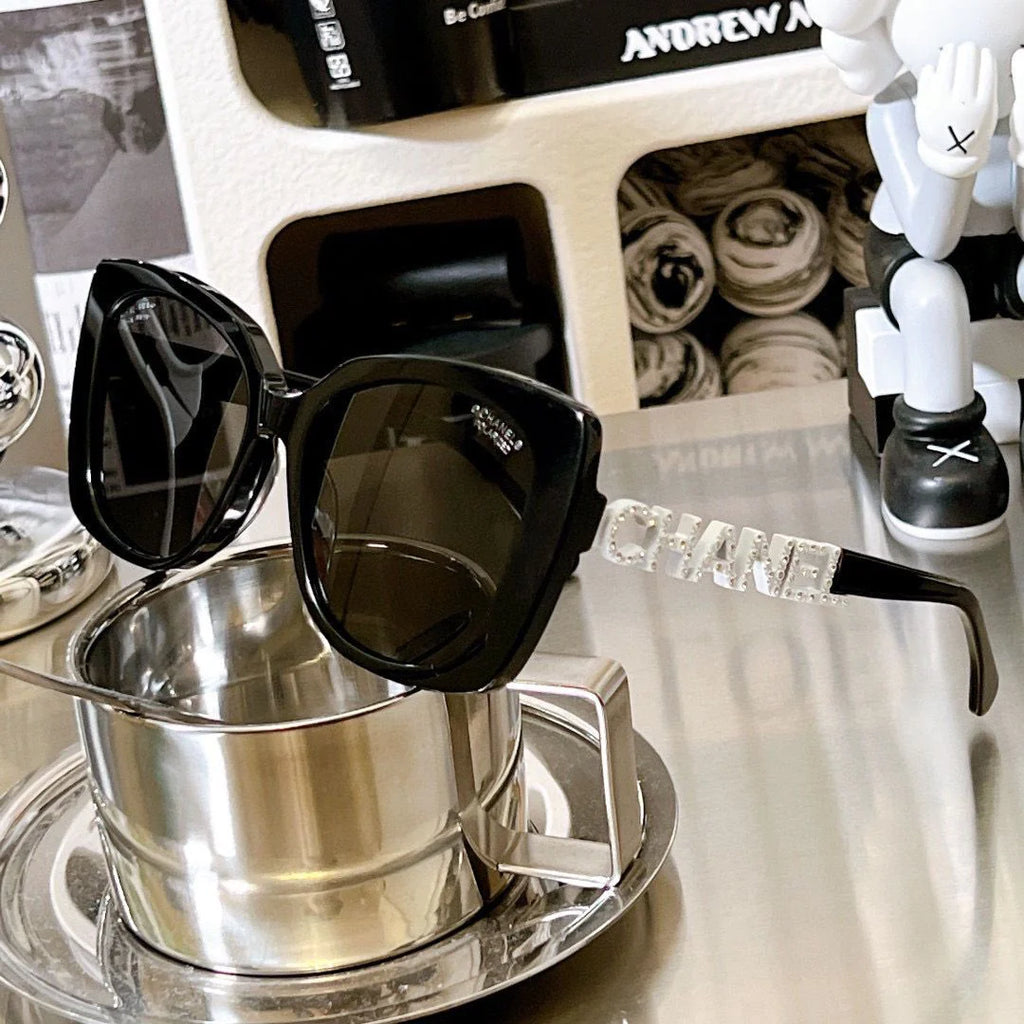 Black Frame Plain UV Protection SunglassesPD05202411904