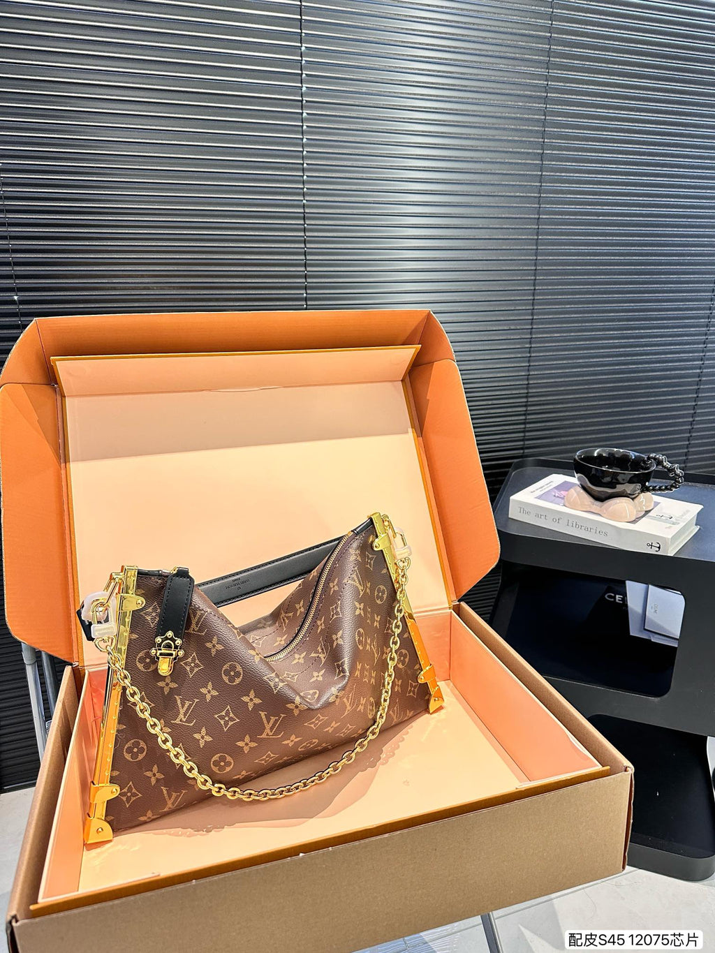 V fashion luckytrunk print shoulder bag 0724102201