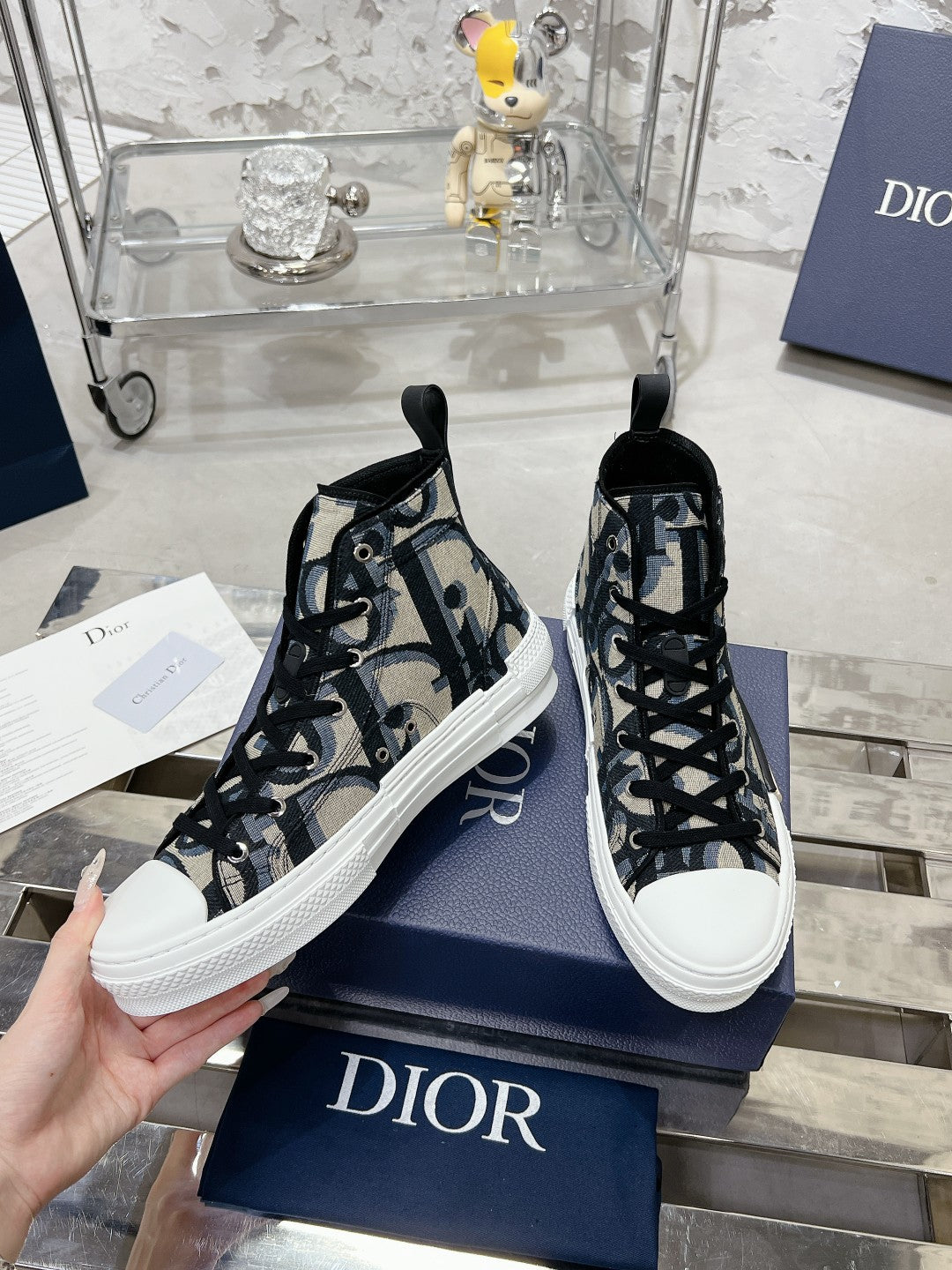 CD B23 High-Top Sneaker 1824120911