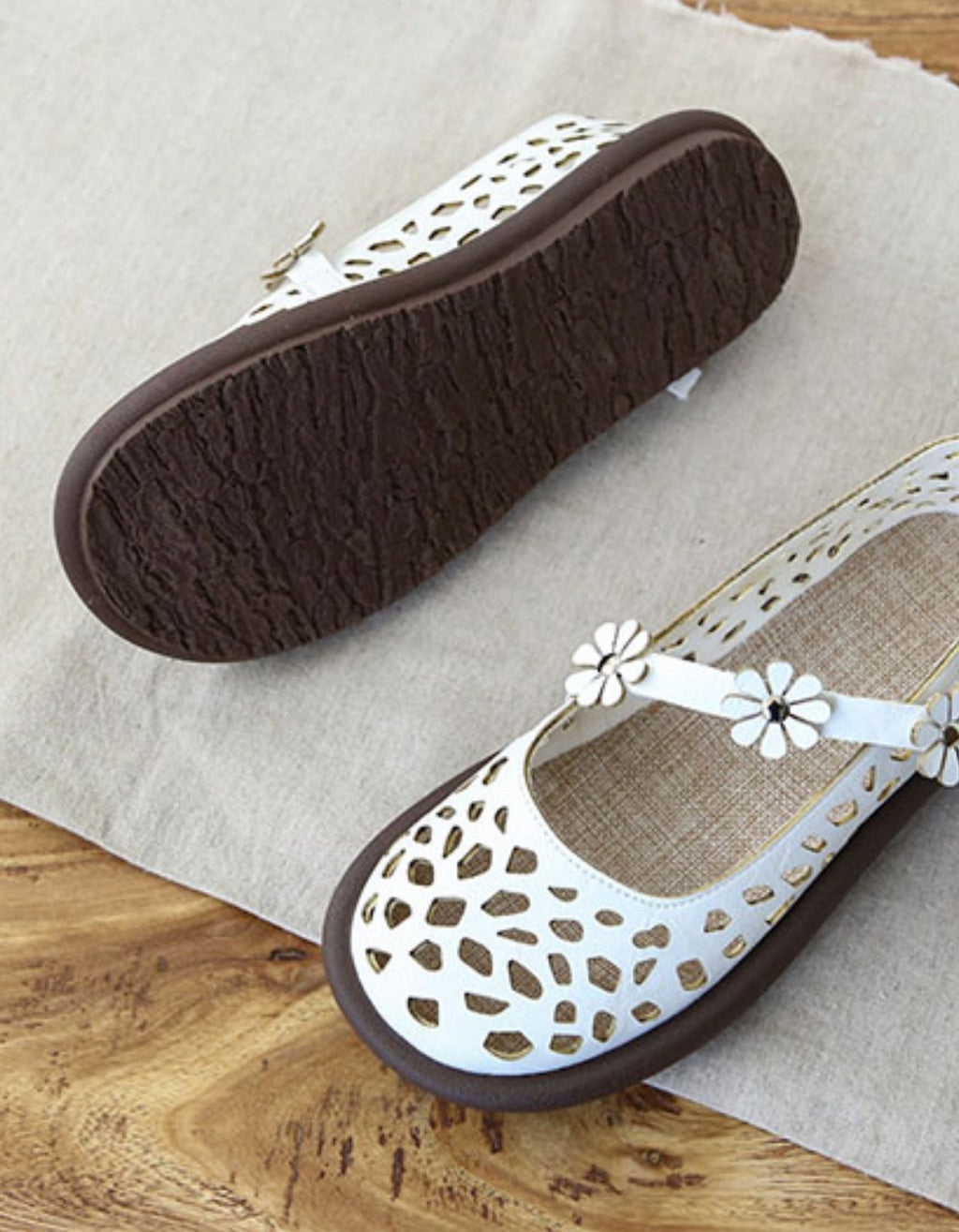 Comfortable Summer Hollow Wide Toe Box Sandals