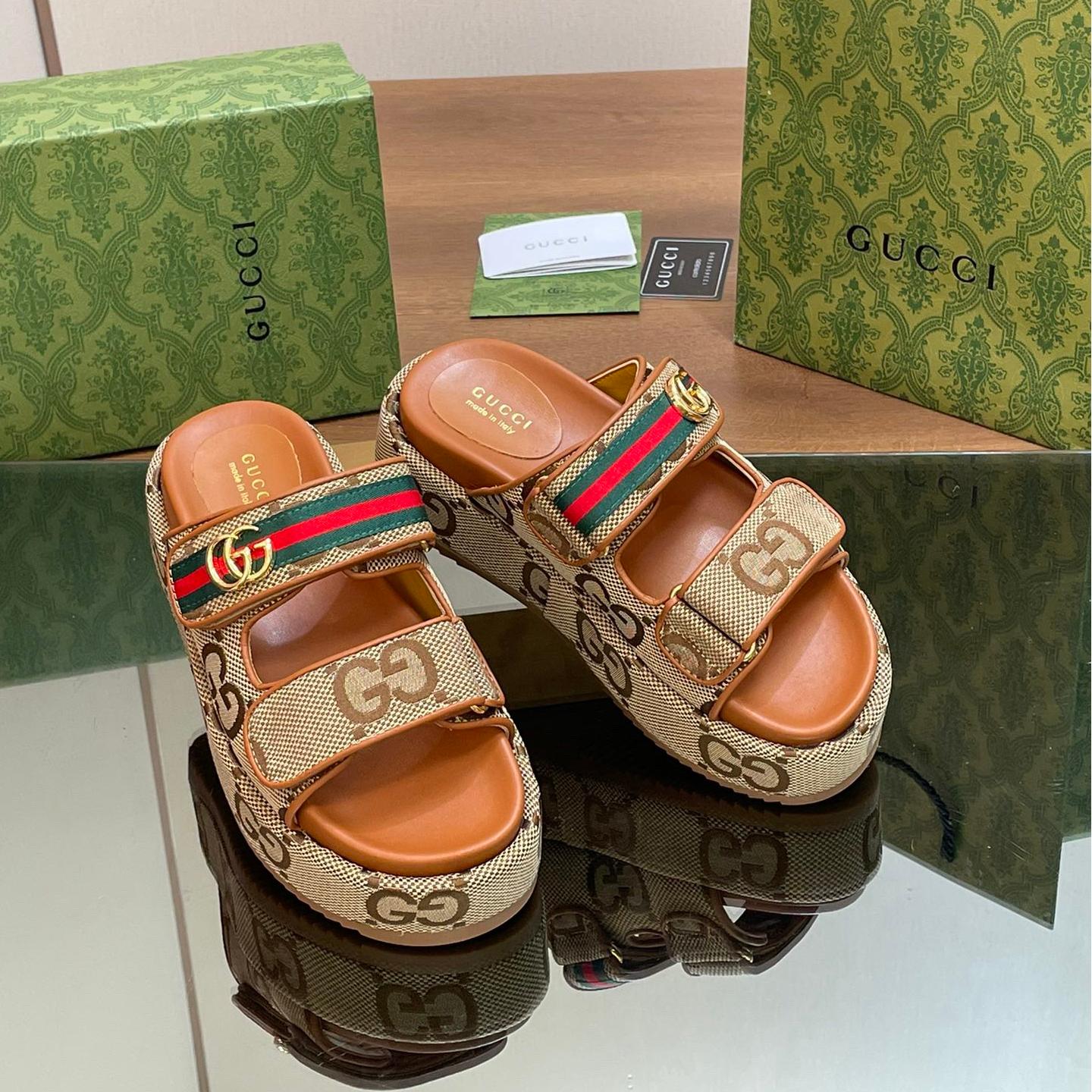 Classic Platform Sandals 1824050605