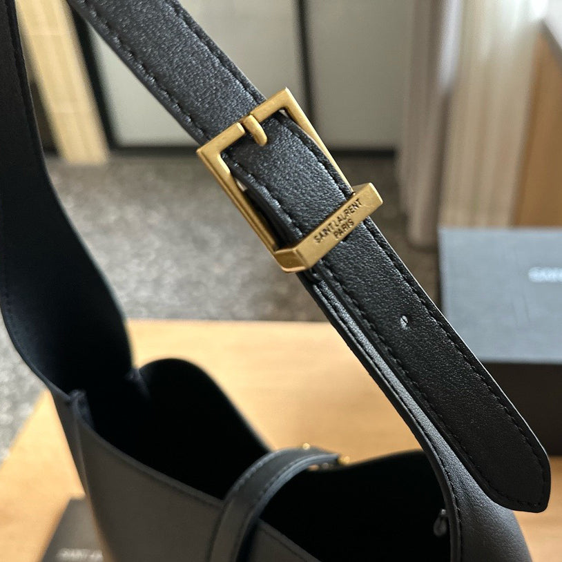 Y-Hobo Bucket Underarm Bag 0724061307