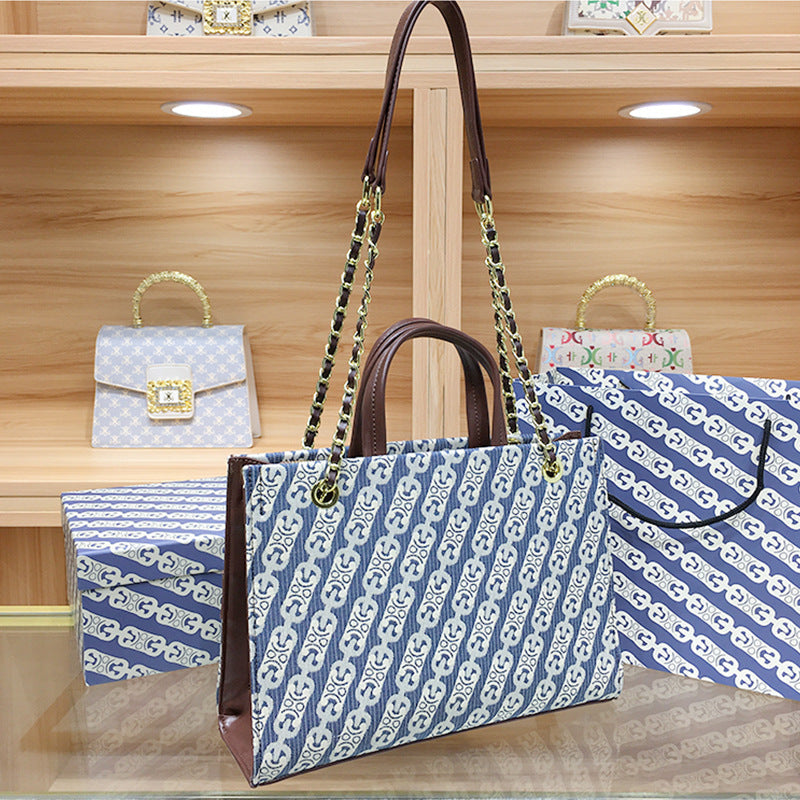 High-end embroidered canvas handbag 2025080815