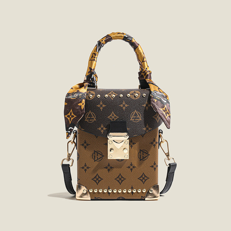 Retro printed small square bag 2025073106