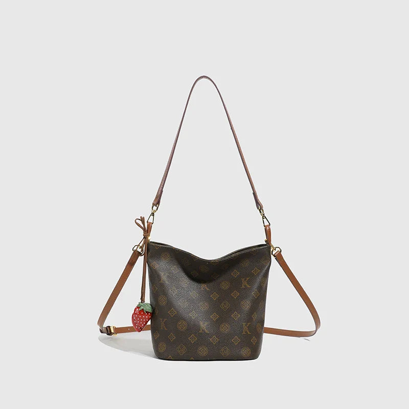 Luxury leather shoulder bag 2025073113