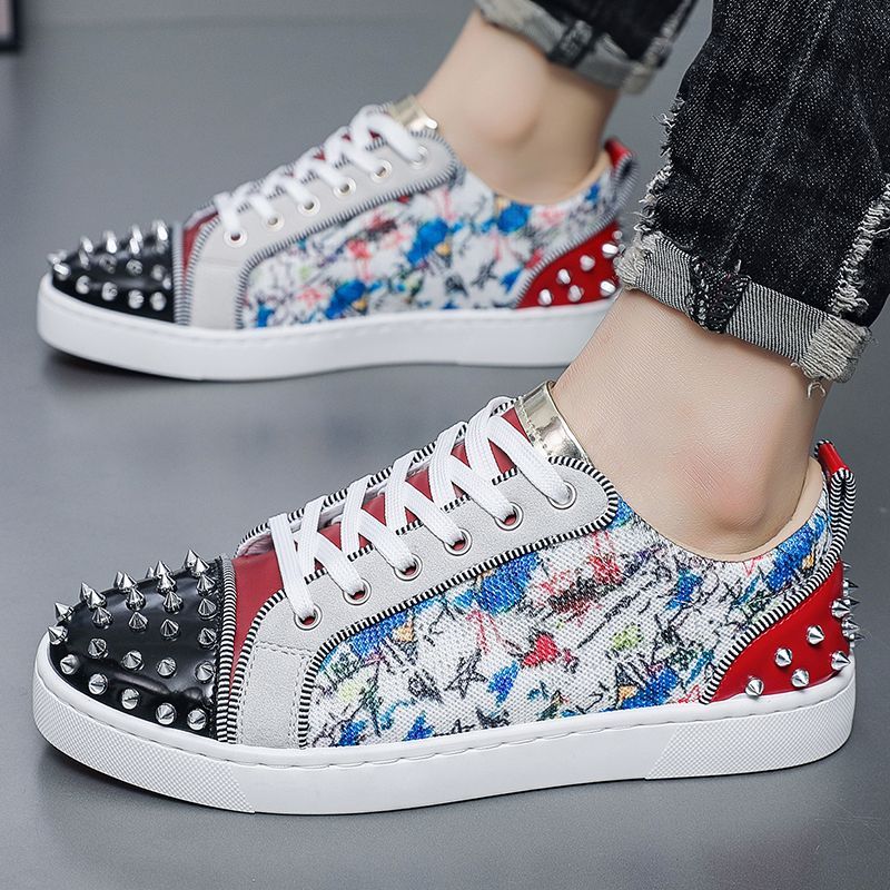 New Rivet Studded Men's Skate Shoes 1025073003